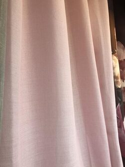 Cloe Vaaleanpunainen