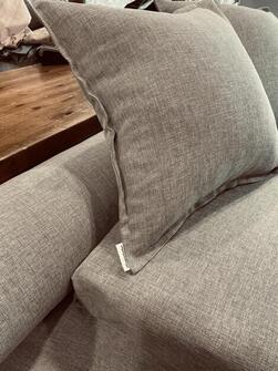 Wembley Beige 280 